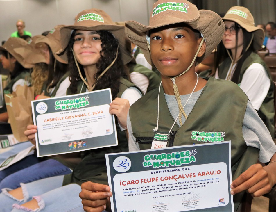 Prefeitura de Blumenau forma primeira turma do programa Guardiões da Natureza