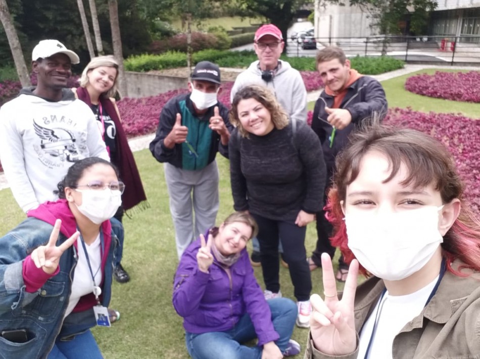 Usuários do Centro POP visitam o Museu Hering