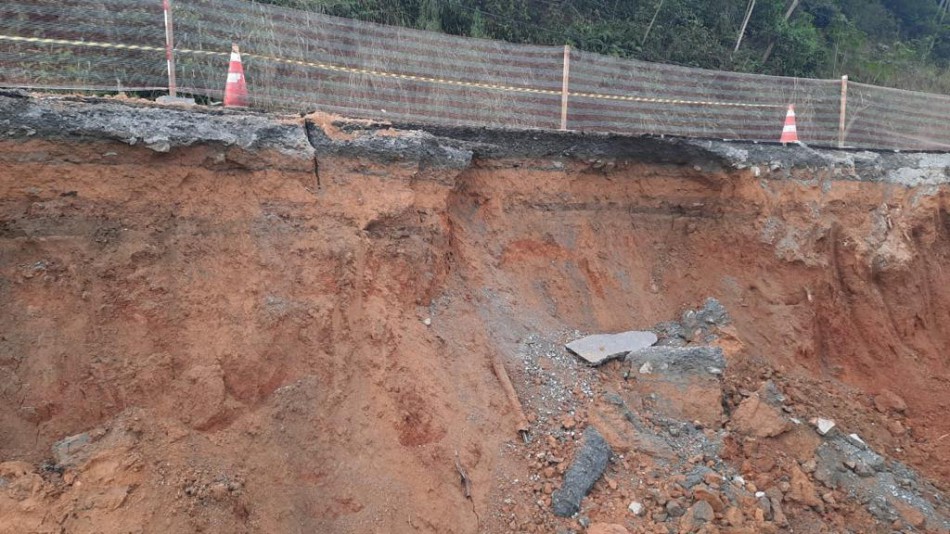 Prefeitura inicia obras de contenção na Rua Arnold Hemmer no Badenfurt