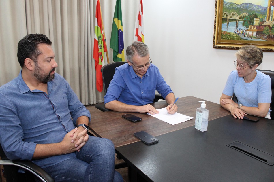Prefeito de Blumenau autoriza a retomada da contagem tempo de serviço dos Guardas de Trânsito durante a pandemia