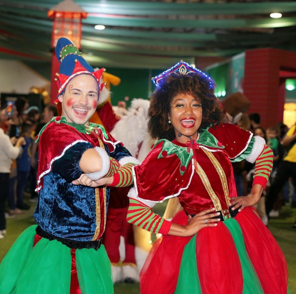 Desfile é a grande atração deste fim de semana no Natal em Blumenau