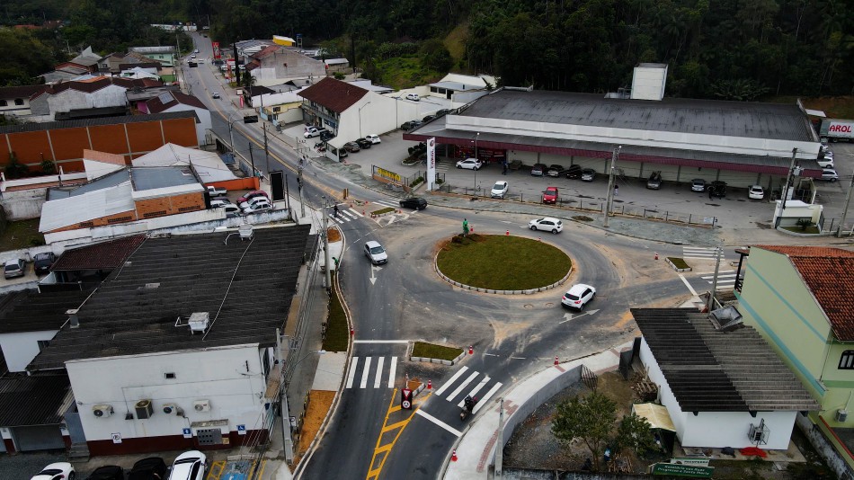 Blumenau lidera investimentos em infraestrutura em Santa Catarina