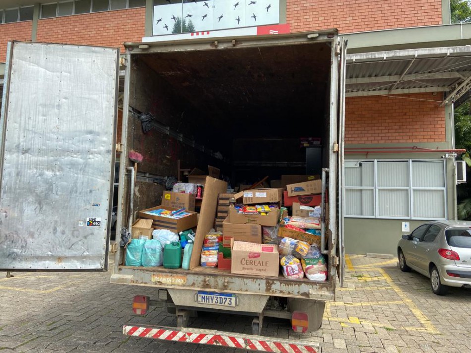 Prefeitura envia donativos para Benedito Novo, Ascurra e Rodeio