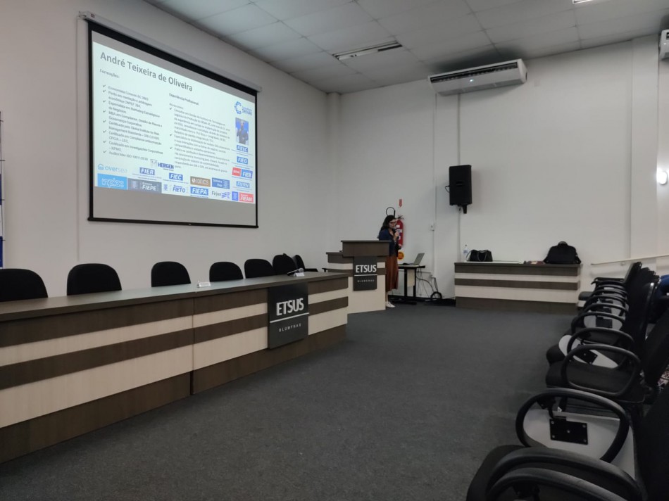 Prefeitura debate ações para adequação à Lei Geral de Proteção de Dados
