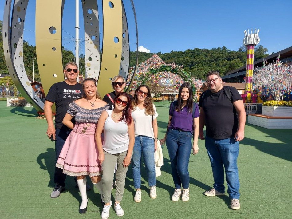 Blumenau recebe membros da Associação Brasileira das Operadoras de Turismo