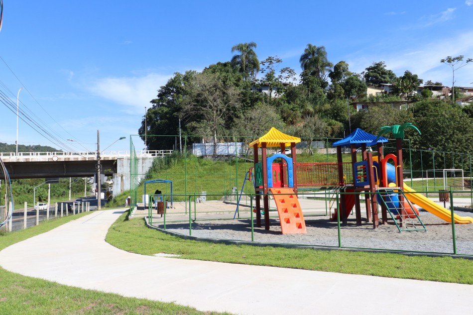 Praça do Vorstadt recebe atividades gratuitas de esporte e lazer nesta segunda, dia 29