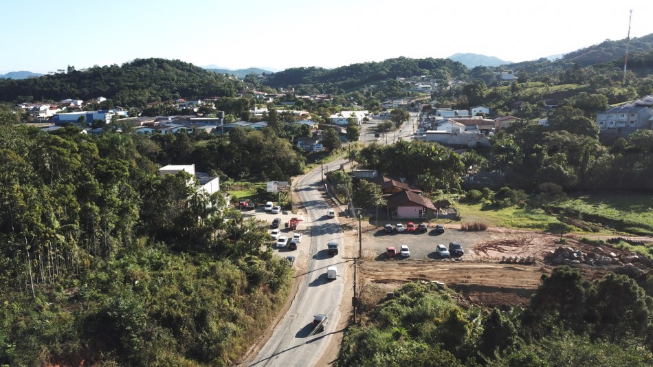 Avanço das obras nas ruas Frederico Jensen e Gustavo Zimmermann impactam no trânsito local