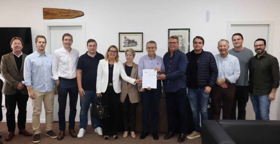 Sancionada lei que denomina ponte do Centro como Engenheiro Egon Alberto Stein