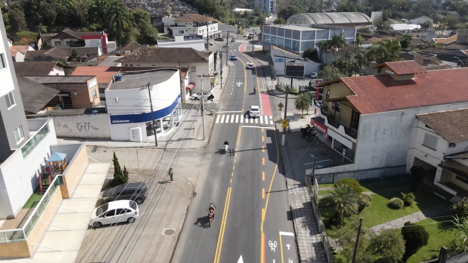 Município pavimenta mais um trecho da Rua João Pessoa 