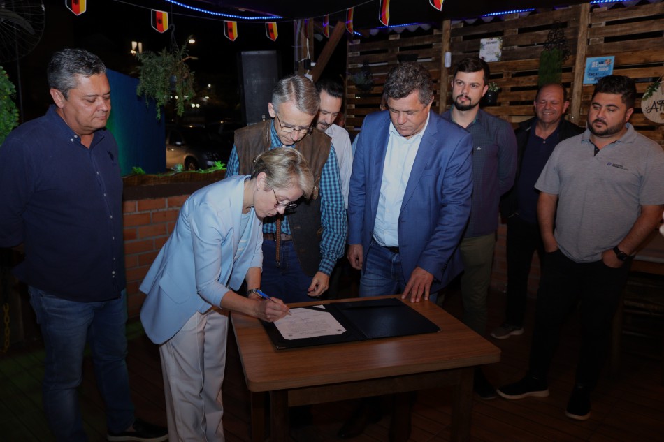 Centro Comunitário da Fortaleza ganha nova área de lazer