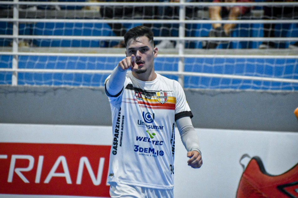 Fora de casa, Blumenau Futsal vence o Joaçaba, de virada pela LNF