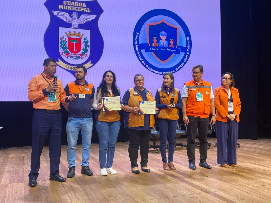 Projetos Educativos da Defesa Civil recebem premiação nacional por case de sucesso 
