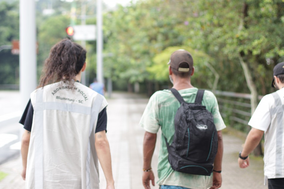 Ações de zeladoria urbana ocorrem nesta quarta-feira