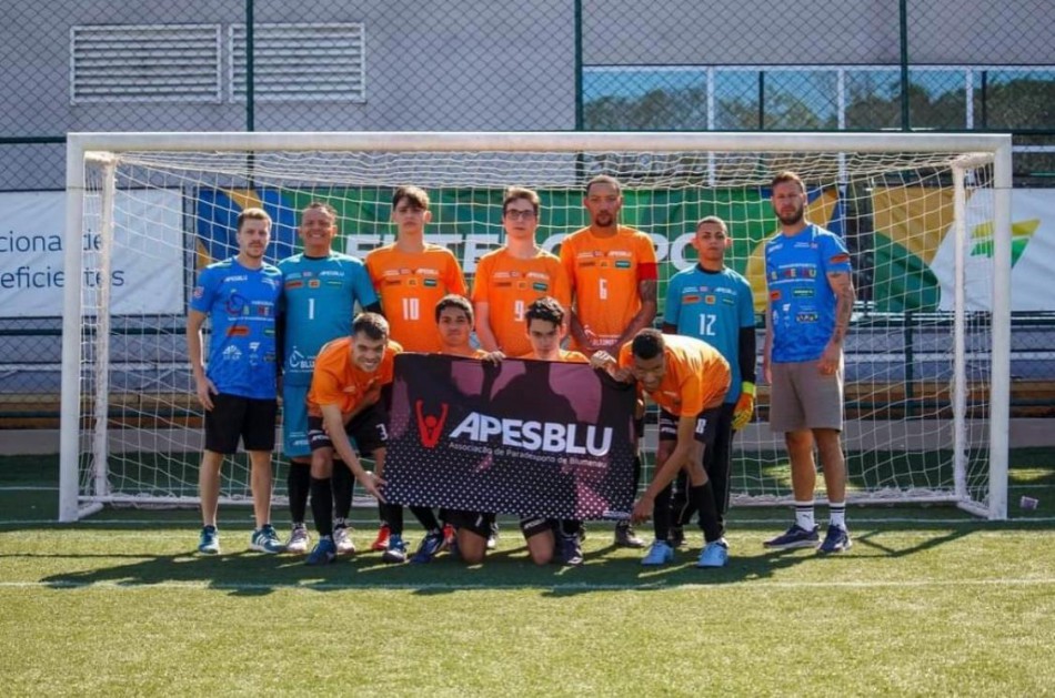 Blumenau busca acesso à primeira divisão do Campeonato Brasileiro de Futebol PC