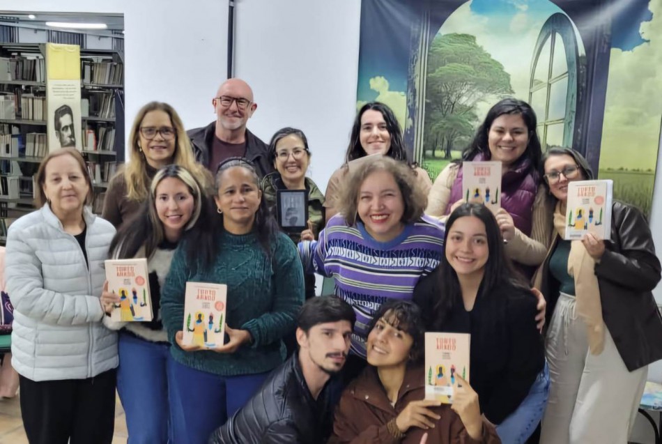 Clube do Livro da Biblioteca Municipal completa um ano com público fidelizado