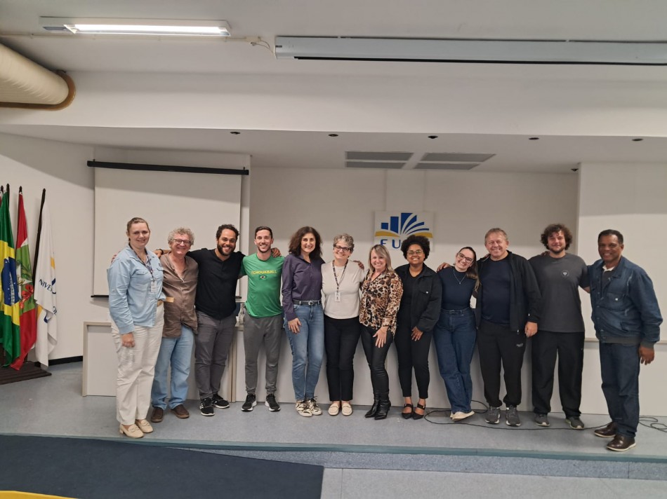 Prefeitura de Blumenau e Furb fortalecem parceria para aprimorar a educação em Blumenau