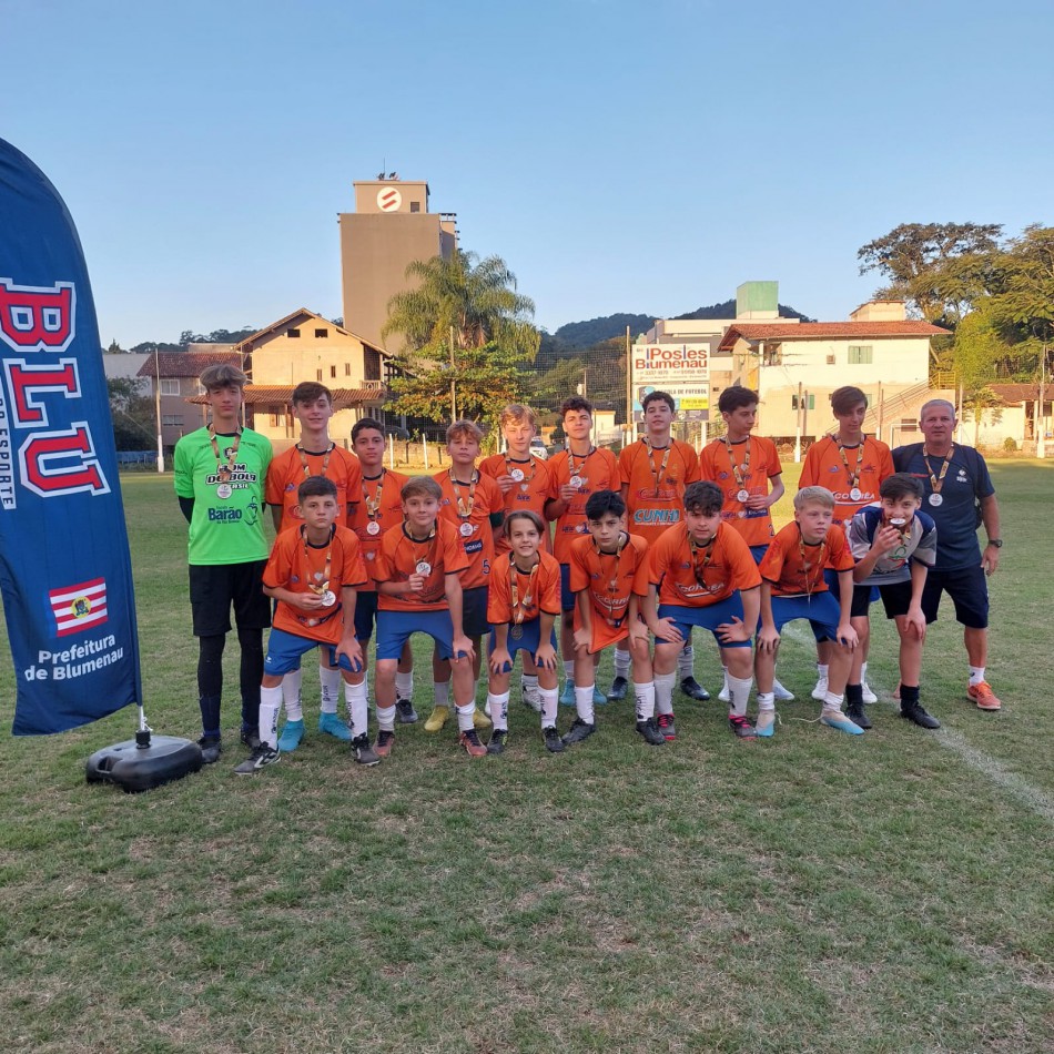 Definidas as escolas campeãs da etapa Municipal do Moleque Bom de Bola