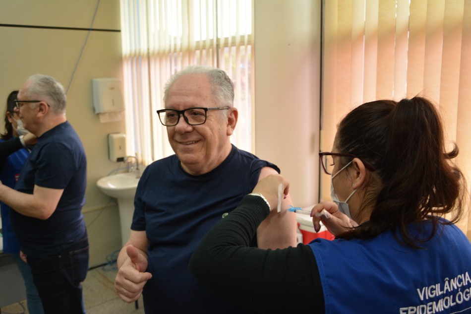 Pró-família lança campanha de vacinação de idosos contra Influenza