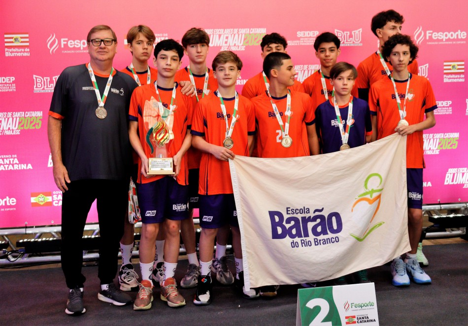 Estudantes de Blumenau finalizam Jesc com o vice no vôlei e basquete masculino