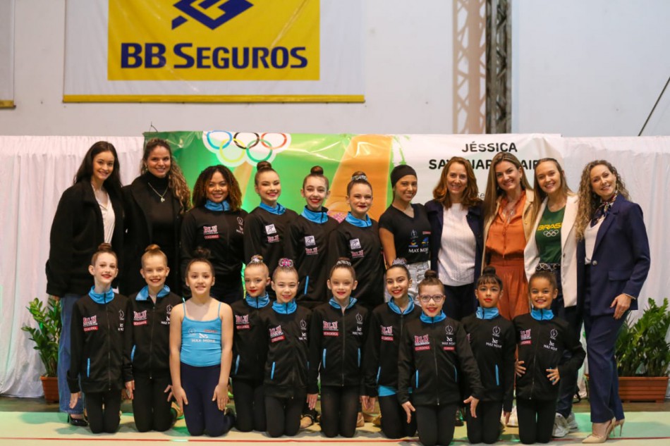 Blumenau recebe três prêmios de Melhores do Ano pela Federação de Ginástica de Santa Catarina
