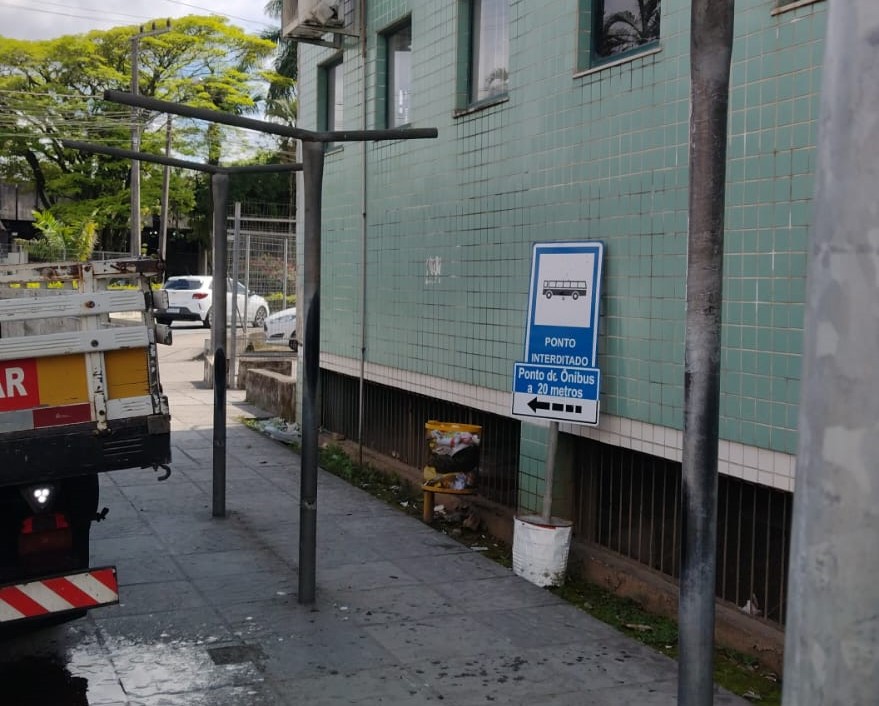 Ponto de ônibus é realocado temporariamente próximo à Rodoviária de Blumenau