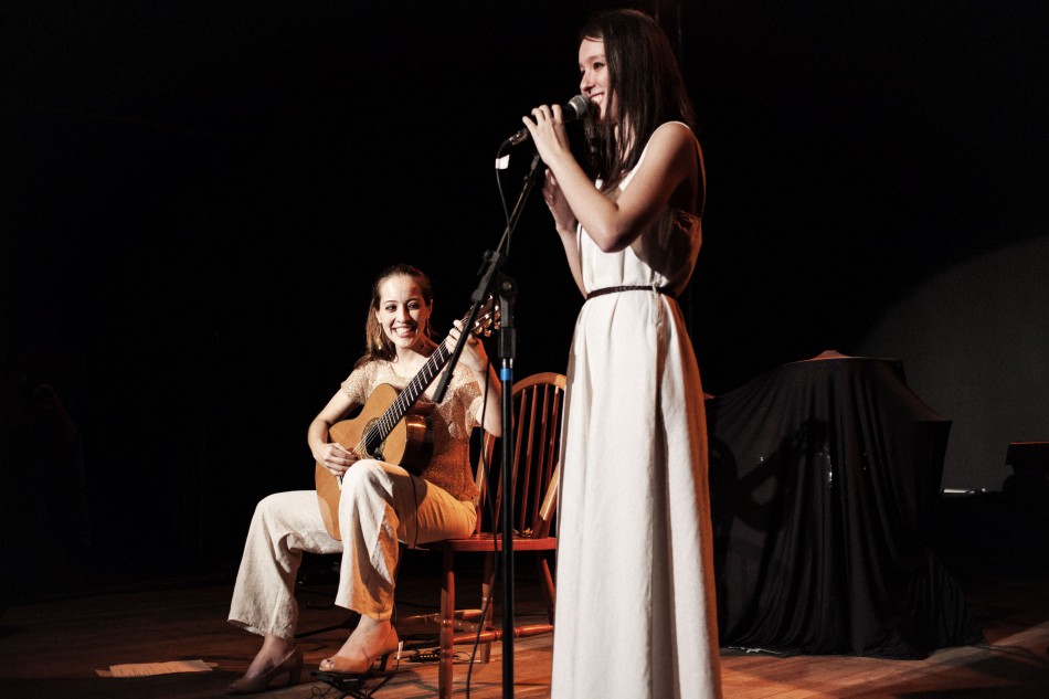 Duo Backer apresenta o Show Cantiga