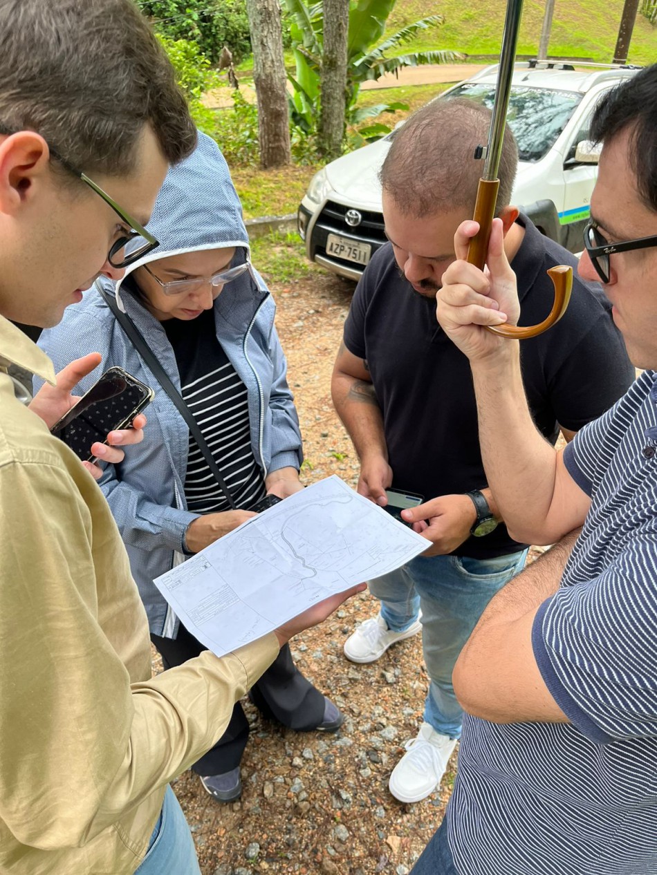 Visita técnica é pontapé inicial para topografia do Morro do Aipim