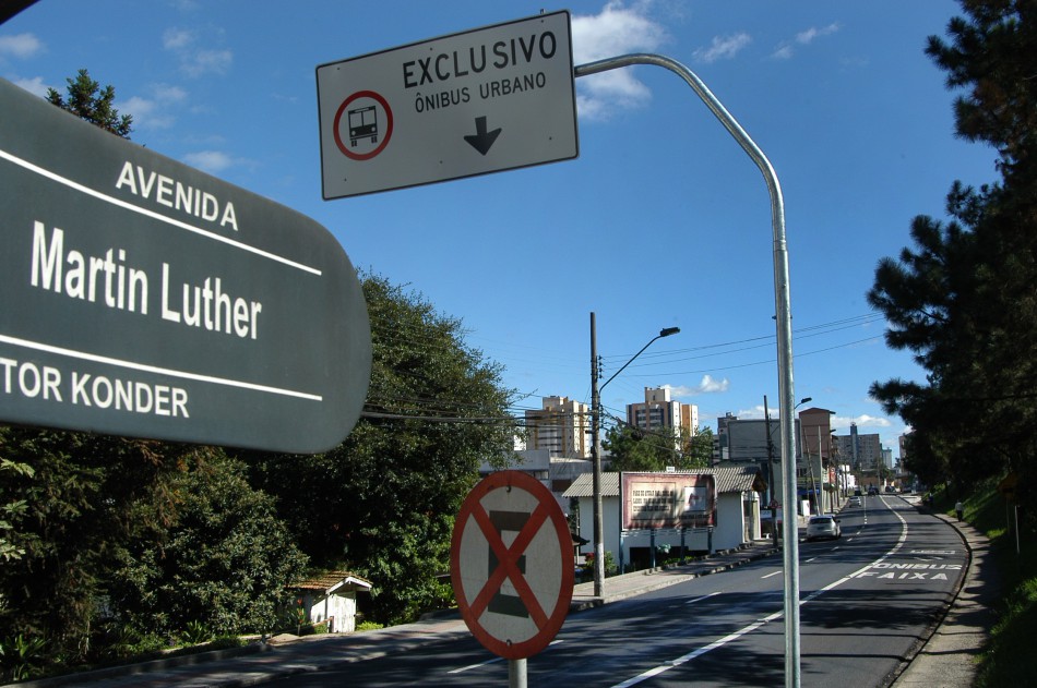 Corredor da Avenida Martin Luther volta a ser exclusivo para ônibus a partir de segunda-feira, dia 17