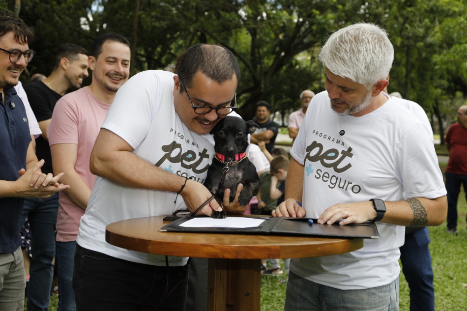 Prefeitura de Blumenau lança Programa Pet +Seguro