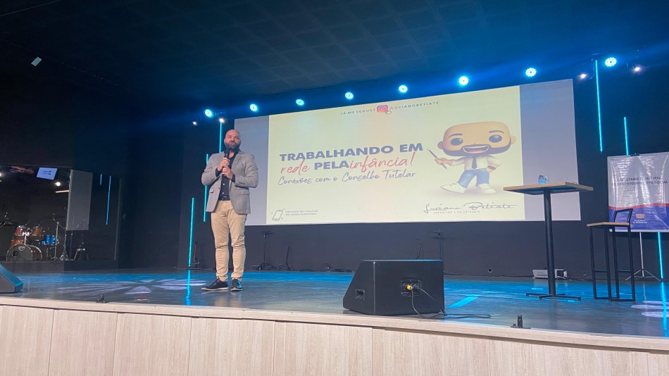 Prefeitura de Blumenau promove capacitação para fortalecer a rede de proteção à criança e ao adolescente