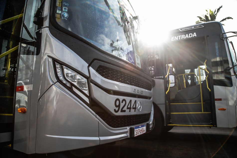Obras na BR-470 alteram trajetos do transporte coletivo pelos próximos meses