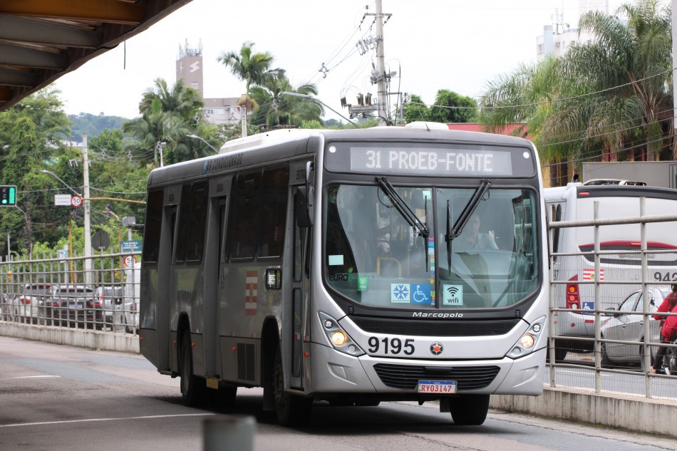Festa de Réveillon terá ônibus extras