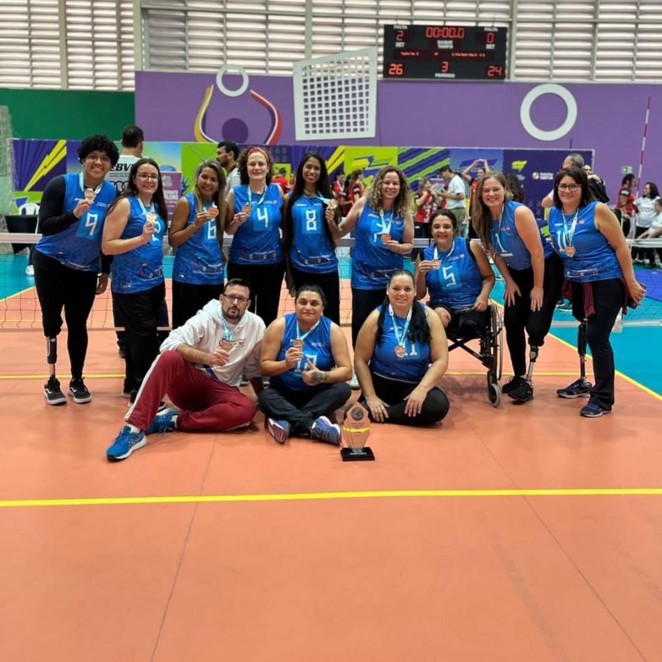 Blumenau é medalha de bronze no Campeonato Brasileiro de Vôlei Sentado