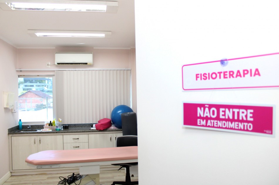 Prefeitura doa salas para sede da Rede Feminina de Combate ao Câncer de Blumenau