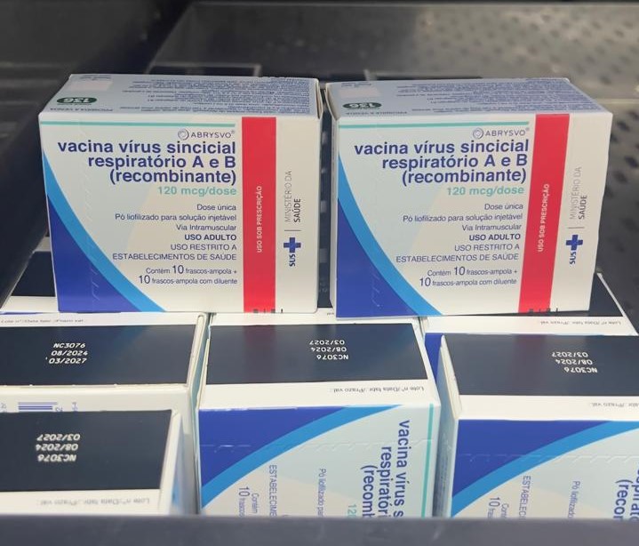 Blumenau recebe 1,1 mil doses de vacina contra complicações respiratórias em bebês