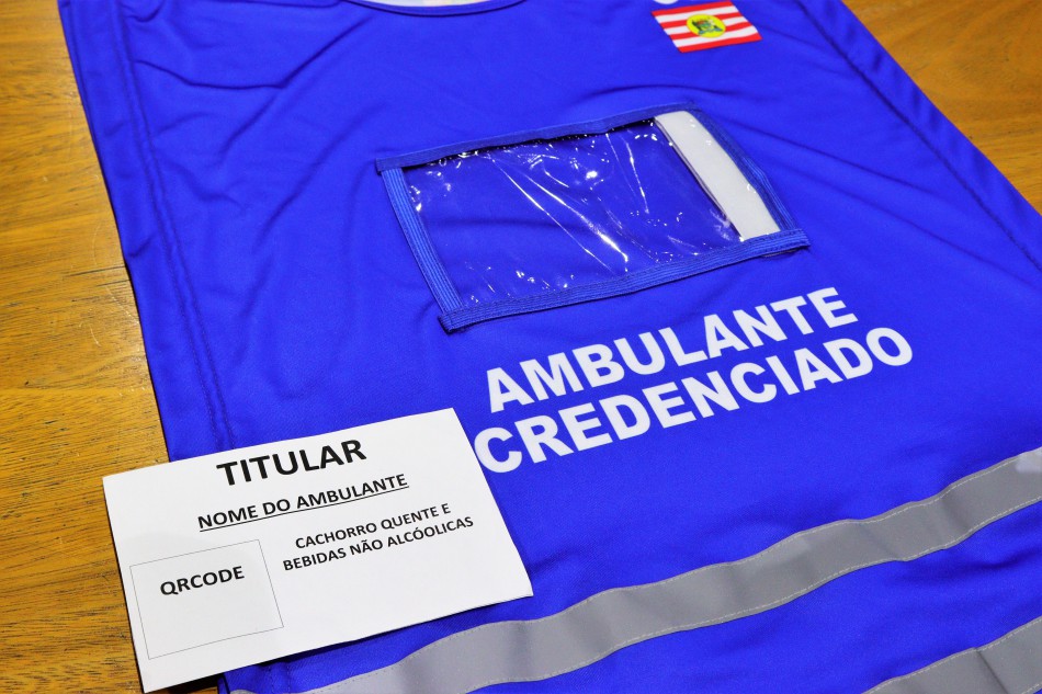 Comerciantes ambulantes regulares serão identificados por coletes oficiais do município