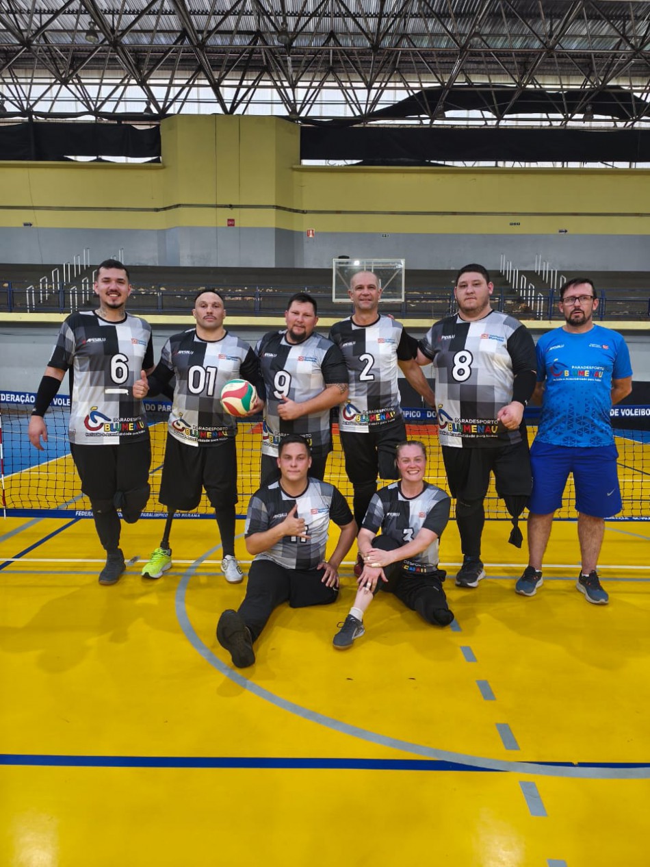 Equipe de vôlei sentado de Blumenau conquista 3º lugar inédito na modalidade