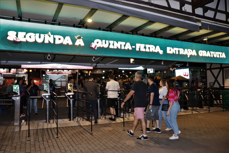 Última semana da 38ª Oktoberfest terá cinco dias com entrada gratuita