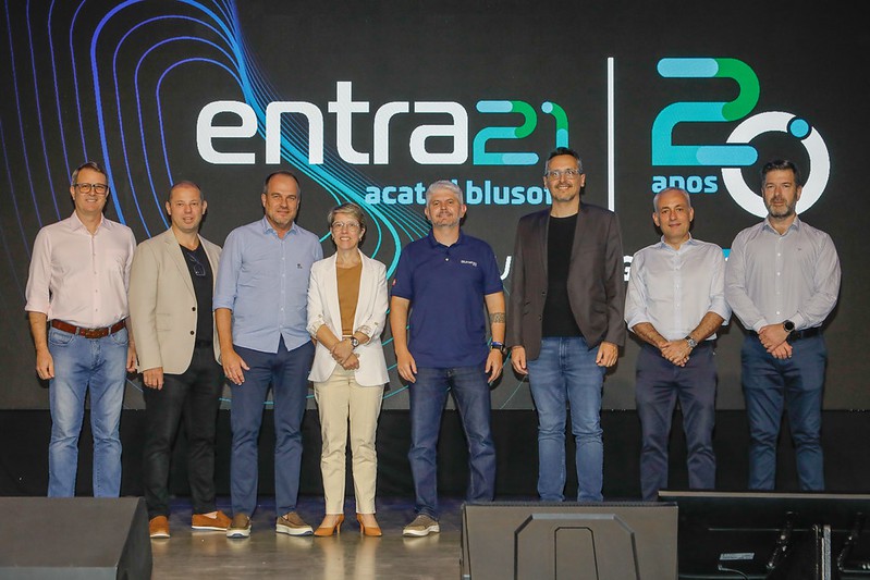 Entra21 chega à 20ª edição como o maior programa de geração de talentos na área de tecnologia no Estado