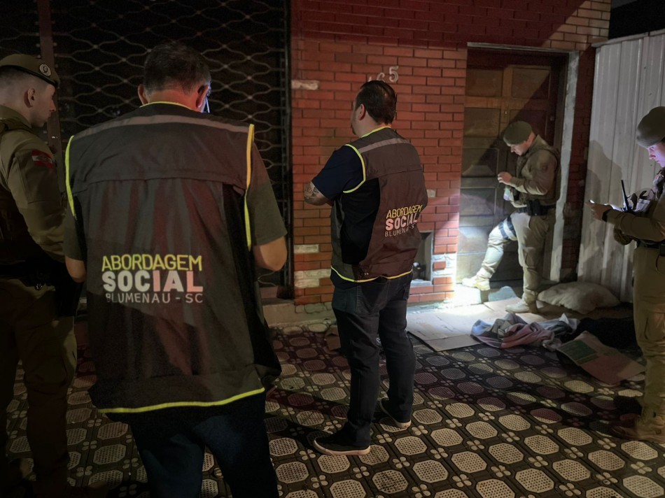 Prefeitura intensifica ações de atendimento à população em situação de rua em Blumenau