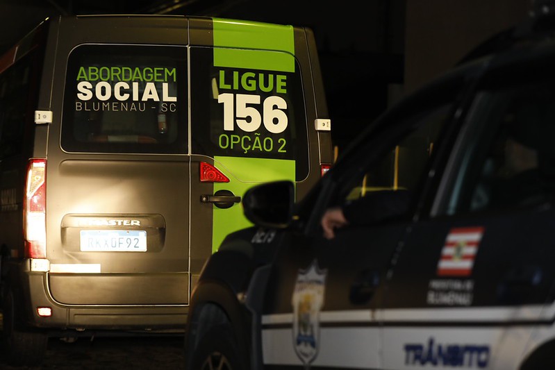 Operação noturna reforça ação da abordagem social em Blumenau