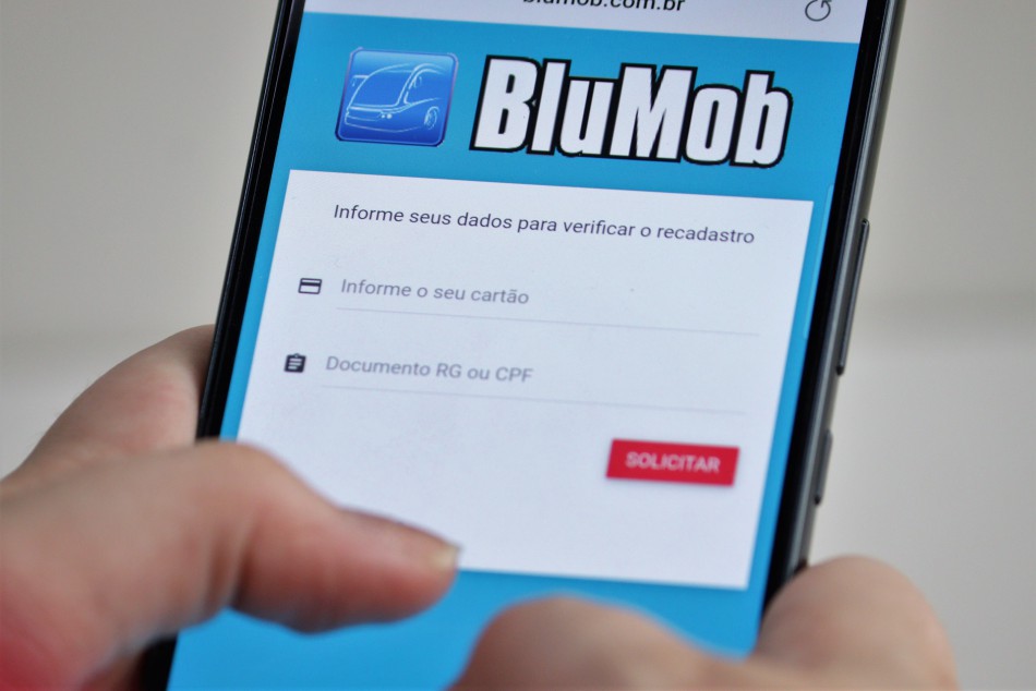 Recadastramento do cartão de estudante no transporte coletivo já está disponível on-line