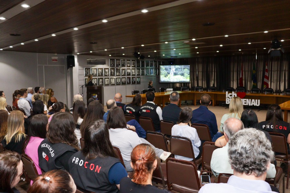 Prefeitura de Blumenau lança o programa especial para ajudar consumidores endividados