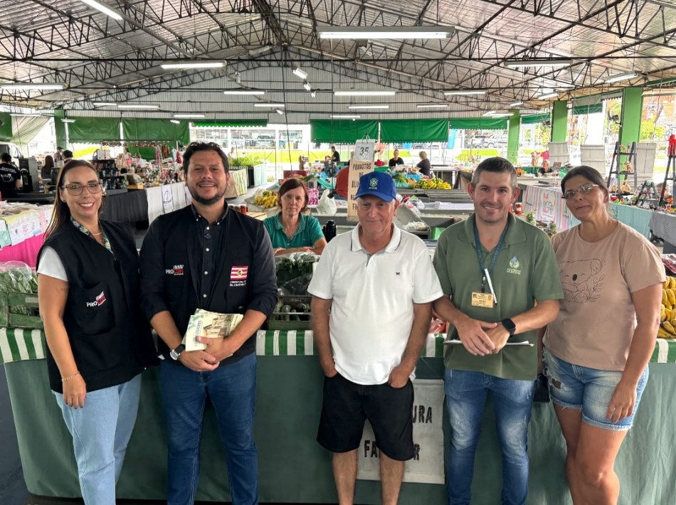 Procon de Blumenau capacita feirantes da cidade