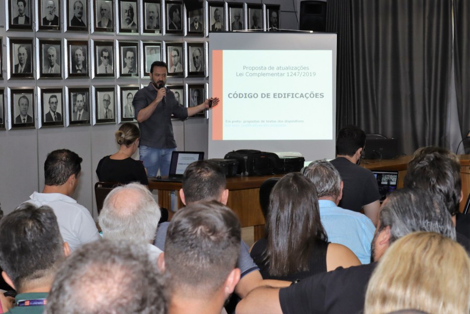 Considerações pontuadas em audiência pública estão em avaliação do corpo técnico do município