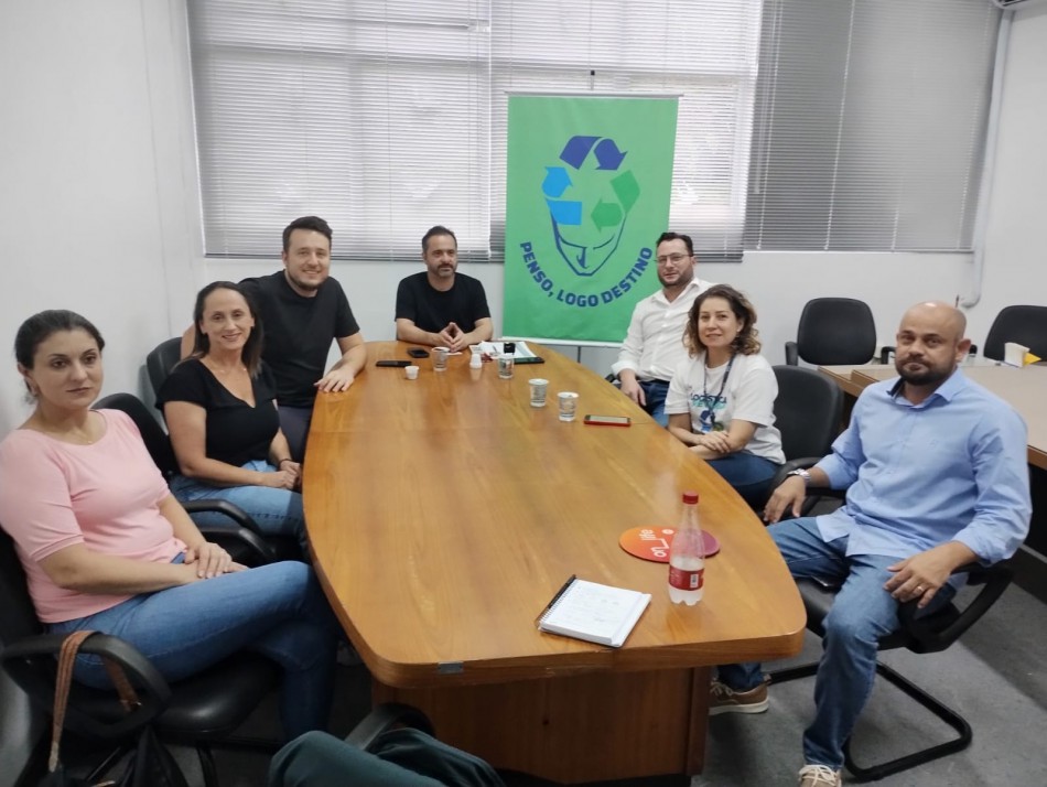 Samae de Blumenau conhece programa sobre destinação de resíduos sólidos idealizado pelo IMA