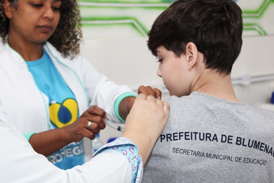 Curso de sala de vacina tem 88 servidores da saúde inscritos