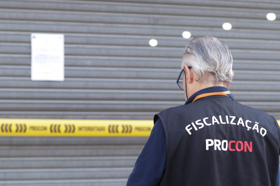 Procon de Blumenau suspende atividades da empresa Pneu Z no município