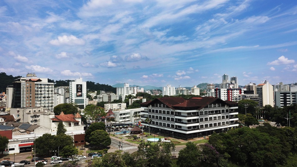Prefeitura convoca 235 novos profissionais do magistério para reforçar a Educação de Blumenau