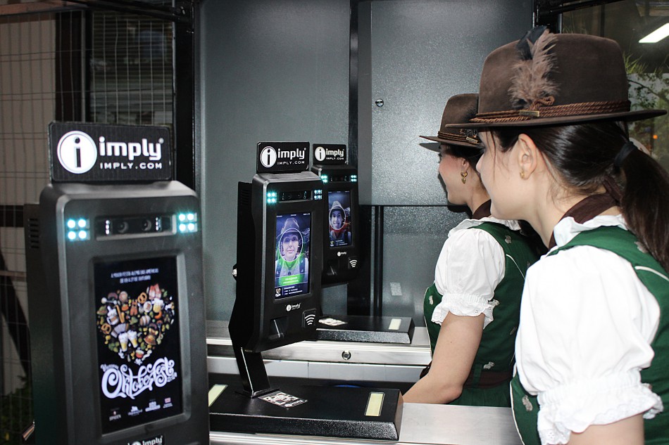 Reconhecimento facial é a nova tecnologia da Oktoberfest de Blumenau